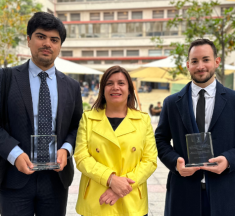 Egresados de Derecho UAH reciben Premio “Mario Verdugo” por tesis de pregrado y postgrado
